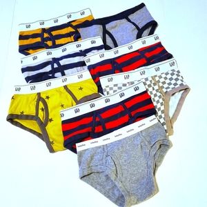 Boys GAP Briefs Underwear Bundle XS 4T